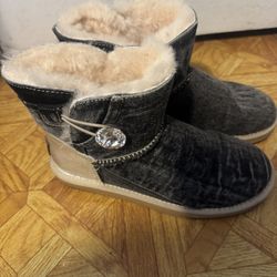 UGG Boots Size 8