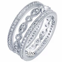 New 18k White Gold Wedding Ring 