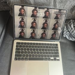 2024 MacBook Air (M3 Chip)