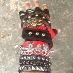 Punk Red Faux Leather Gloves And 2 Faux Leather Bracelets - Skull Gloves And Chain Bracelets   -Silver Black And Red - Men Women - Grunge Gothic Emo -