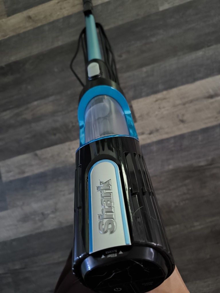 Shark Handheld Vacuum 