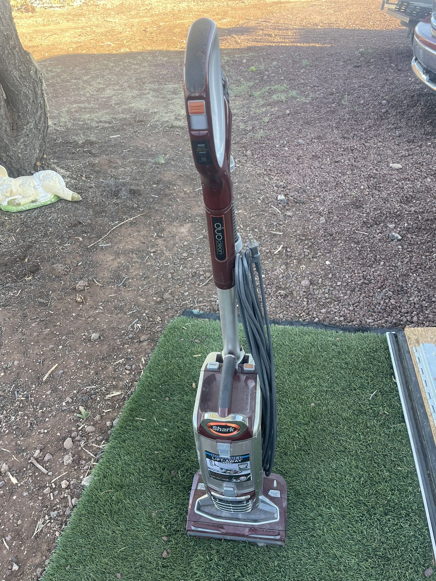 Shark Duo Clean Vacuum Cleaner Sweeper With Attachments