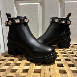 Steve Madden Amulet Boots
