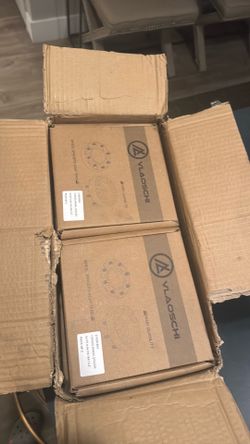 VLAOSCHI 6x135 Wheel Spacers 1.5” – Brand New (Set of 4)