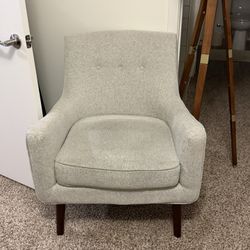 Kaycee Mist Accent Chair – Great Condition