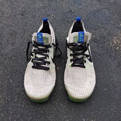 NIKE Size 12 AIRMAX VM FK-2