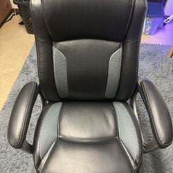 Serta Memory Foam Manager's Office Chair **Read Full Description