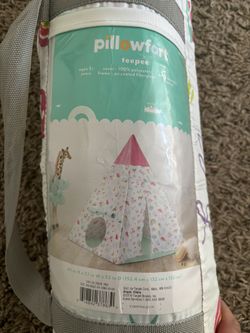Kids Pillowfort Teepee