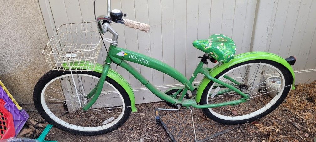 Paul Frank 26 Inch Beach Cruiser Bike