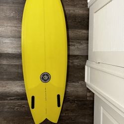 Like New 5’6 Element Epoxy Twin Fish 