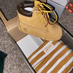 Baby Timberland Boots & Hat (3c)