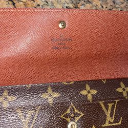 Loui Vuitton Wallets for Sale in Phoenix, AZ - OfferUp