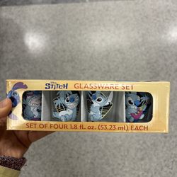 NWT Disney Stitch Glassware Set 