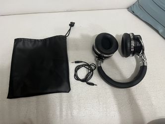 Headphone