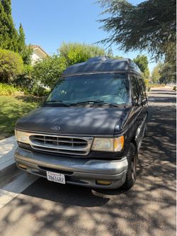 2000 Ford Econoline
