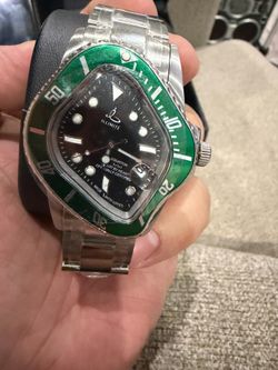 Mens watch