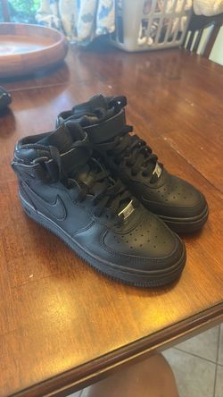Nike Air Force 1 high black size 3.5y