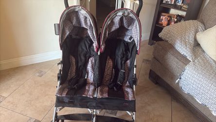Jeep double stroller