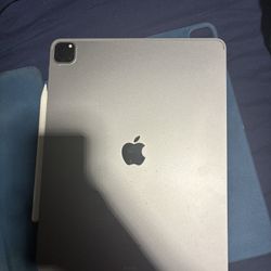 iPad Pro 6th Gen 512gb