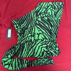 One Shoulder Top Size XS - Pickup From Northridge Area