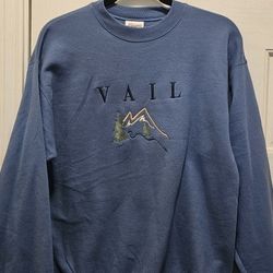 Small Unisex Warm Sweatshirt Vail Ski Used -Like New 