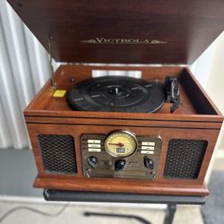 Victrola VTA-200B 6-in-1 Nostalgic Bluetooth Turntable - Mahogony (very good)