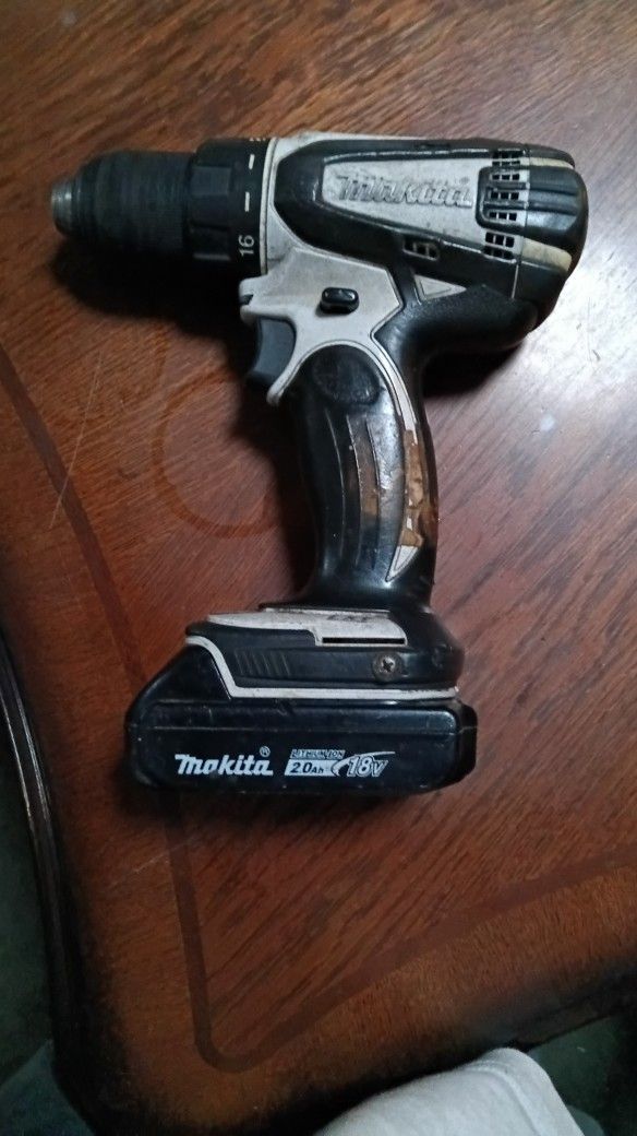 Makita 18 Volt Cordless Drill