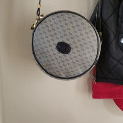 Authentic GUCCI Ophidia Crossbody