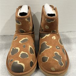 UGG WOMENS AUSTRALIA  K JONA APPALOOSA SIZE 4