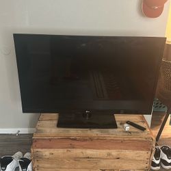 50” Lg Flatscreen Tv