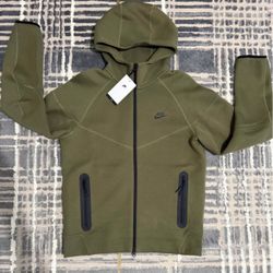 Men's Nike Tech Fleece Windrunner Full-Zip Hoodie Size M