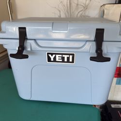 Yeti 20 Cans 