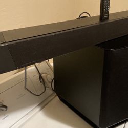 Sony HT-ST 5000  Soundbar With Dolby Atmos Chrome cast Built In And 800 Watts Of Power With Remote Good Condition 