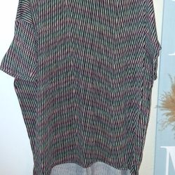 Pretty Lularoe Top XL/1X