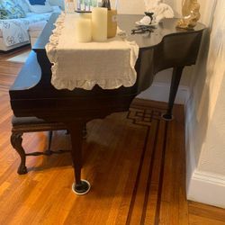 Free Baby Grand Paino 