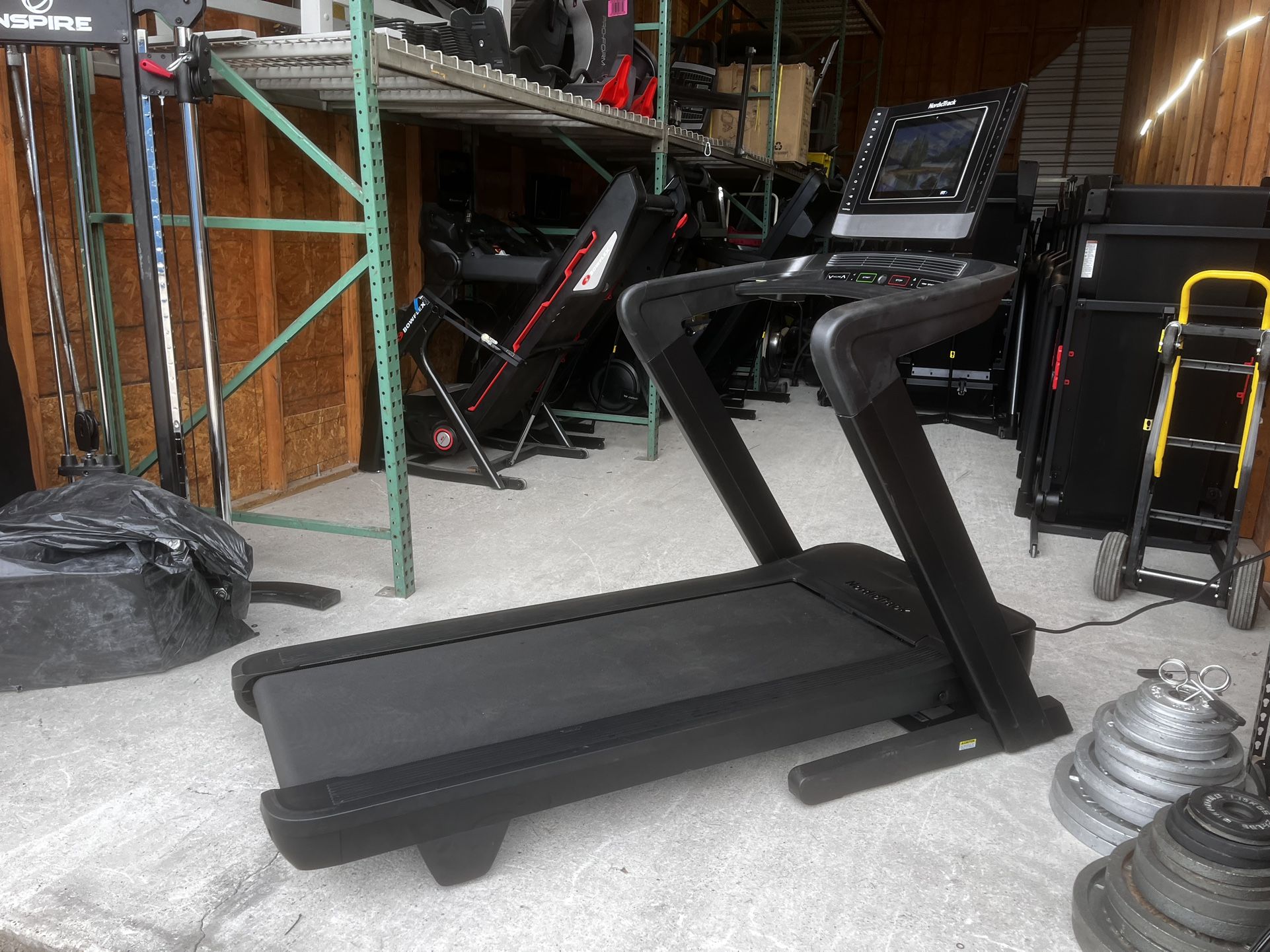 NordicTrack Commercial 1750 Treadmill