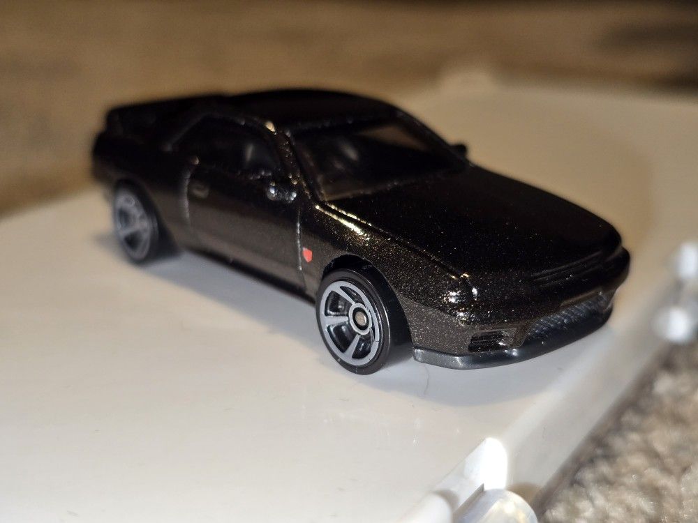 Hot Wheels Nissan Skyline GT-R (BNR32), Black,