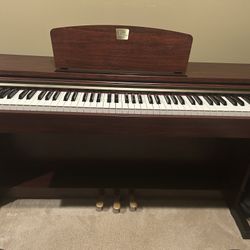 Yamaha Clavinova