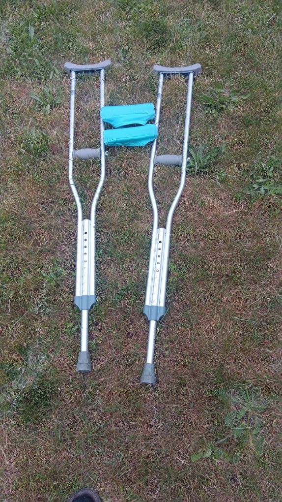 Crutches