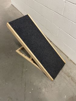Pet Ramp, Dog Ramp, Cat Ramp Brand New Paid 150 Sell For $80