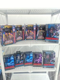 Transformers figures bundle