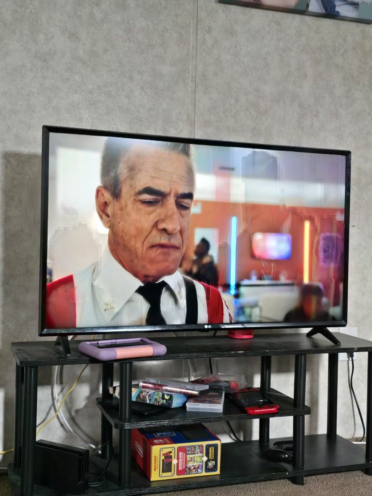 LG Smart TV 