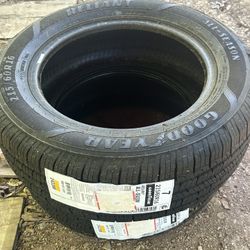 Goodyear Reliant All-Season 215/60R16 95V All-Season Tire