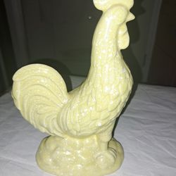 Yellow ceramic rooster figurine. Jamstown country ware