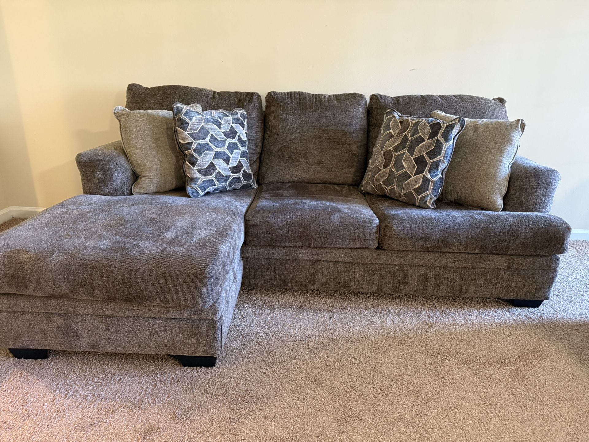 Couch and Love Seat Combo 