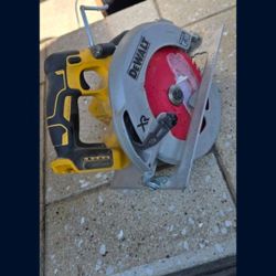 Dewalt Saw 