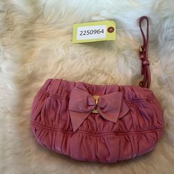 Authentic Prada Clutch Bag, Pink Leather 225–09 64 Super Adorable