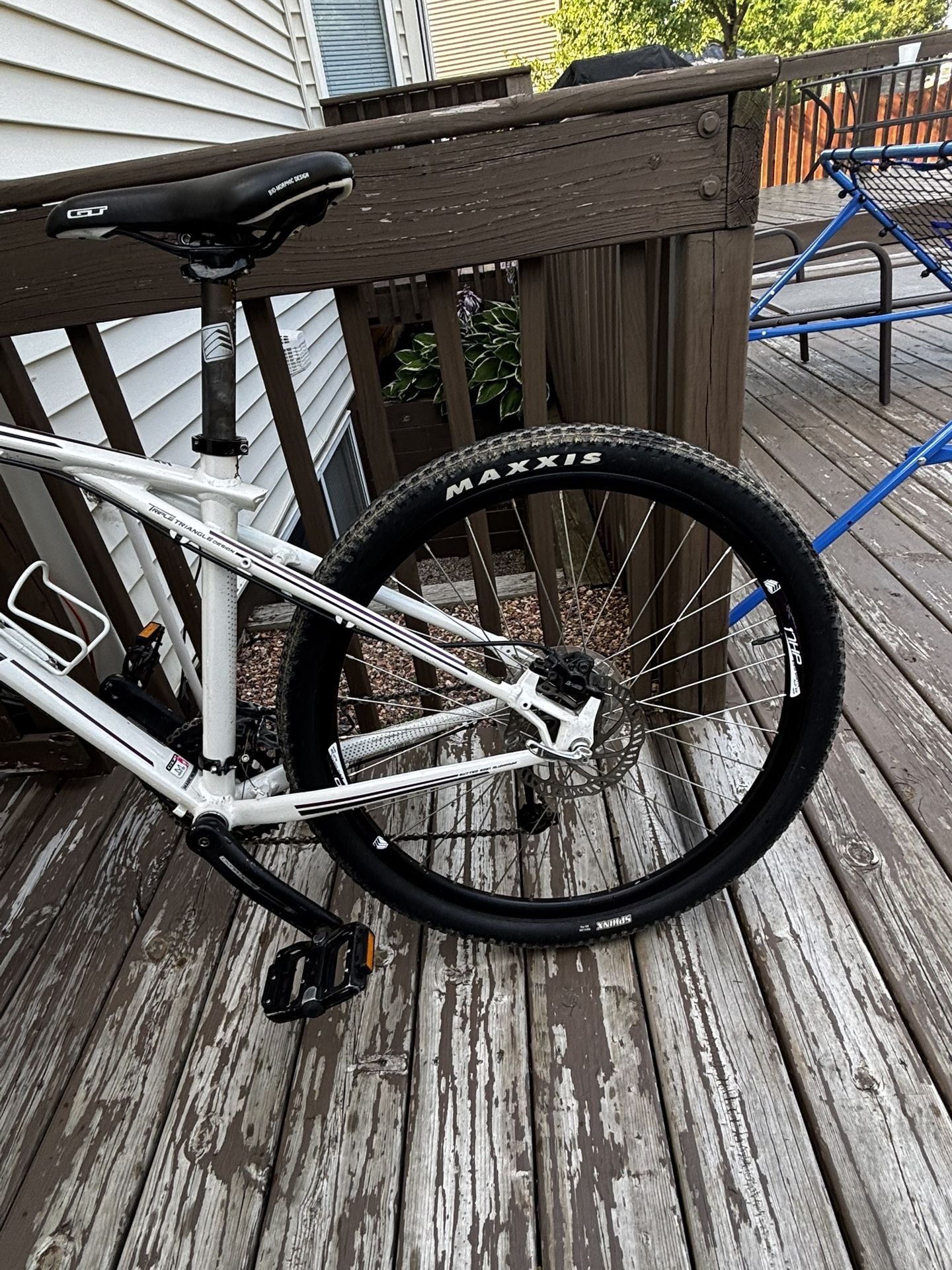 Gt Avalanche Mountain Bike (Pickup)