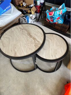 Outdoor nesting tables