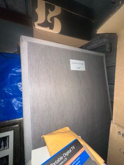 Tempur-pedicure king size box springs